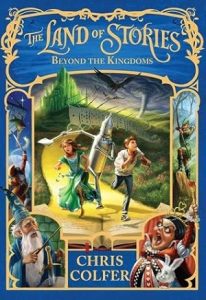 Beyond the Kingdoms (The Land of Stories