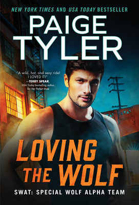 Loving the Wolf: A Fated Mates Romance (SWAT